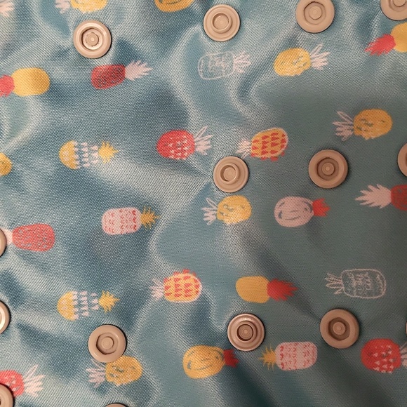 Three "Lil helper" cloth diapers with inserts - Picture 5 of 5